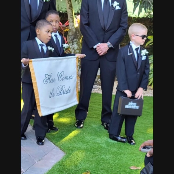 Here Comes the Bride Sign - Picture 3 of 3